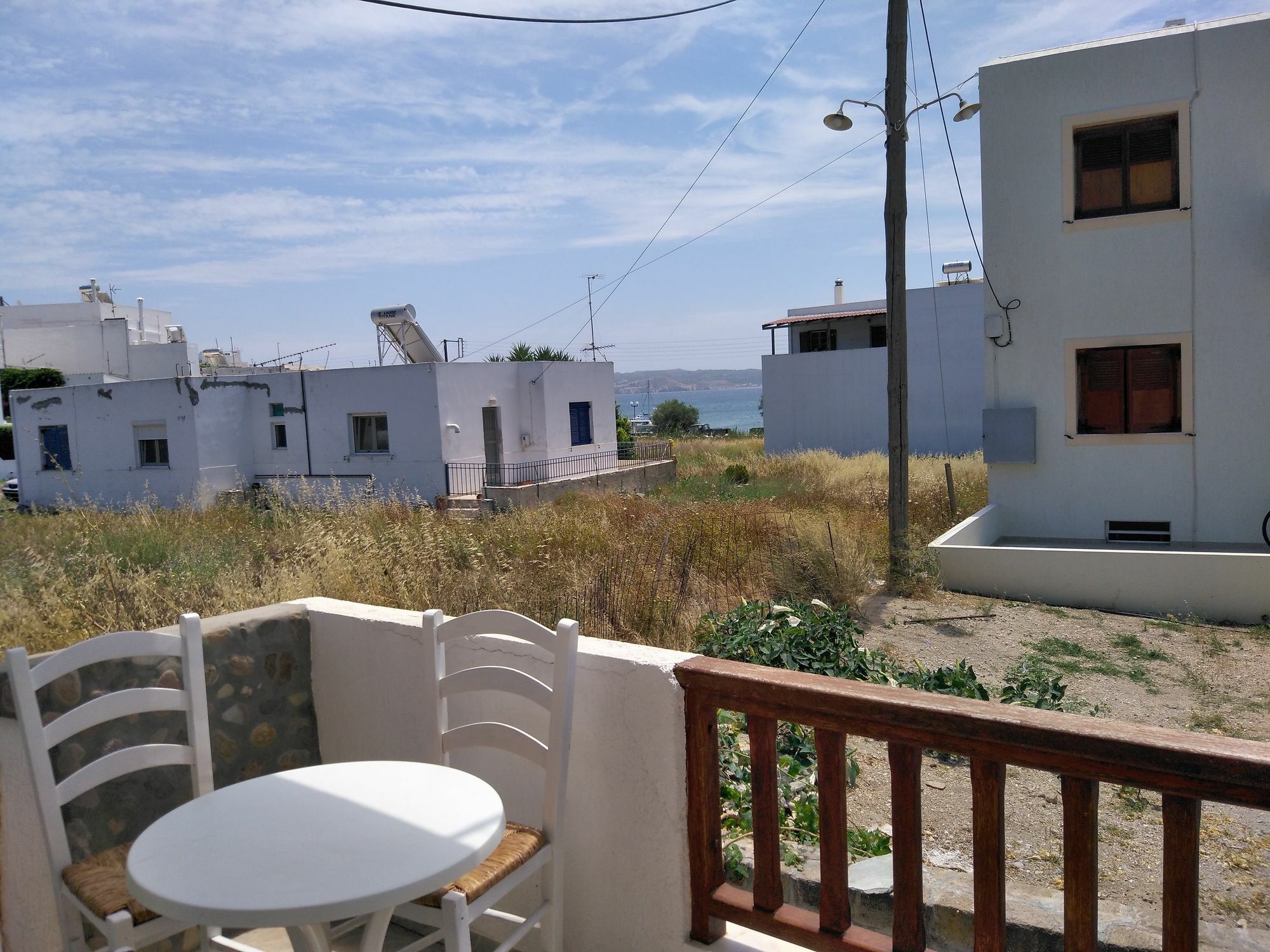 Anerousses Hotel Adamantas  Buitenkant foto